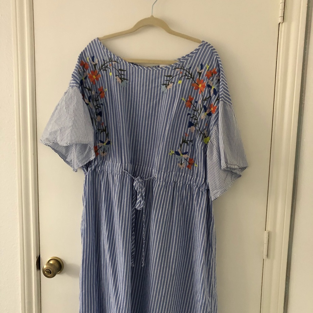 Embroidered Stripe Floral Dress | PLUS
